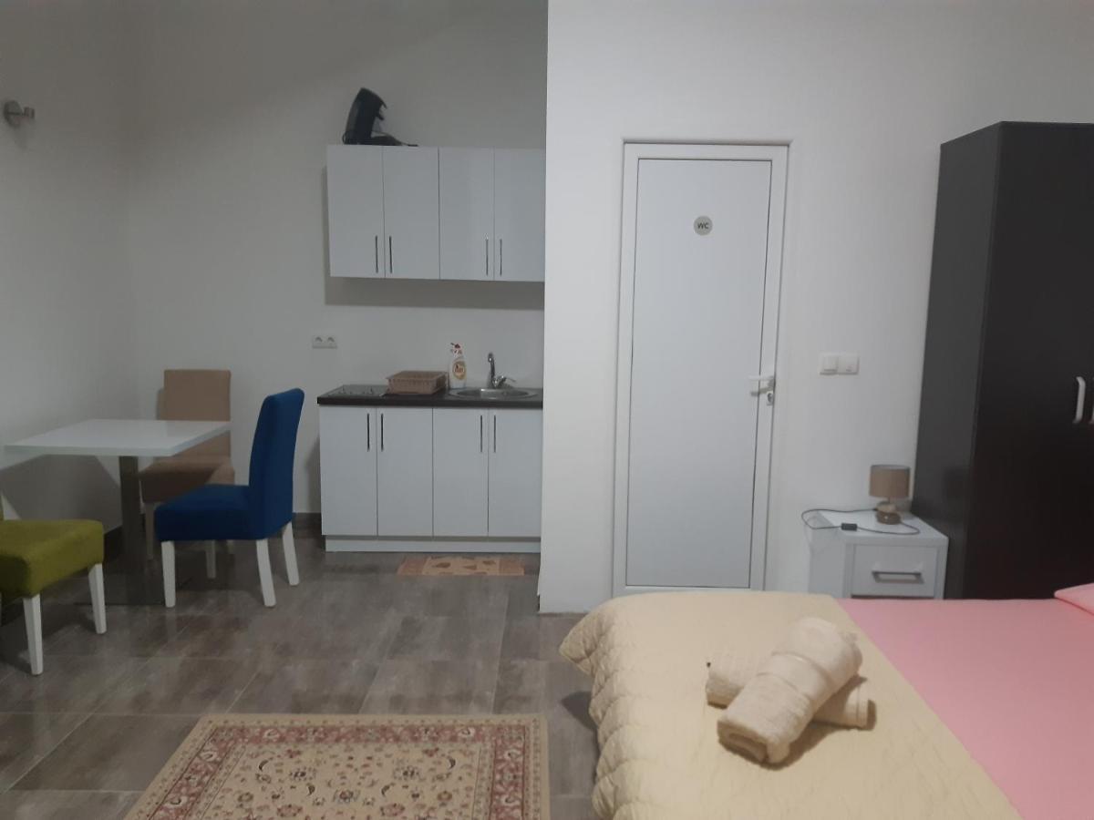 Zara Apartments Ulcinj Exterior foto